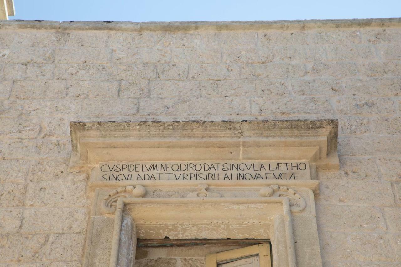 Historia- Dimore Corte Chiesa กอริยิอาโน ดอตรานโต ภายนอก รูปภาพ