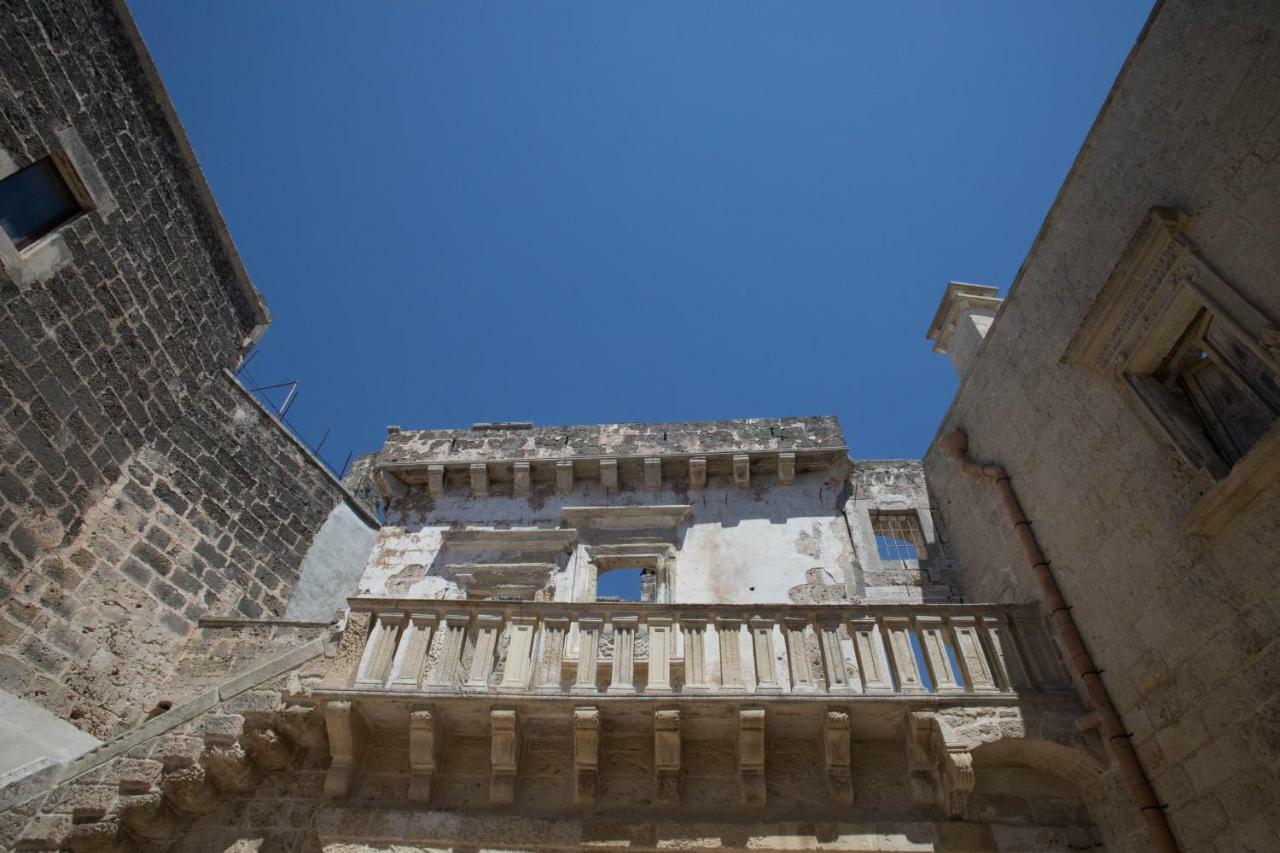 Historia- Dimore Corte Chiesa กอริยิอาโน ดอตรานโต ภายนอก รูปภาพ
